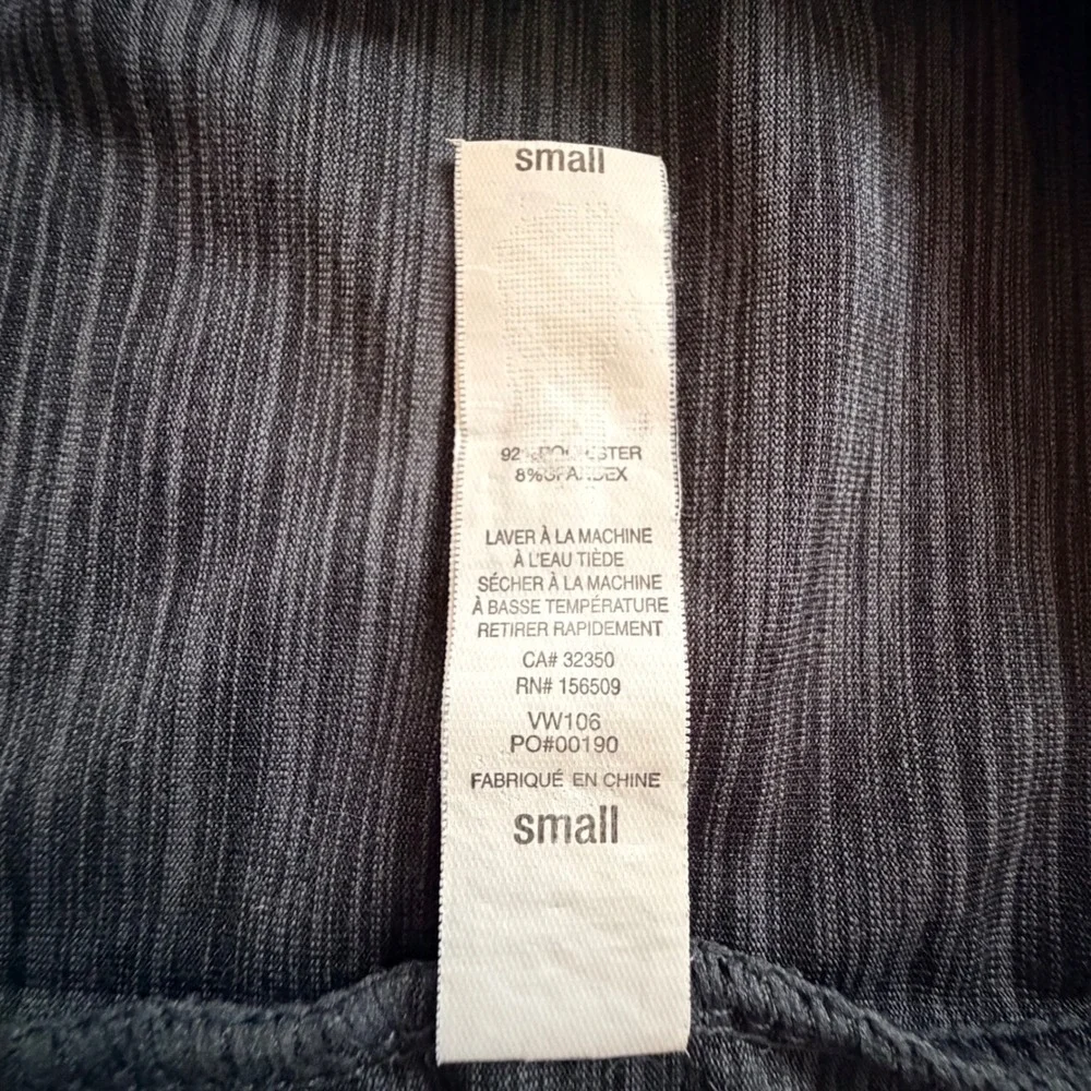 Vuori Lux Performance Tee Charcoal Heather Pocket Short Sleeve Size Small - Picture 6 of 7